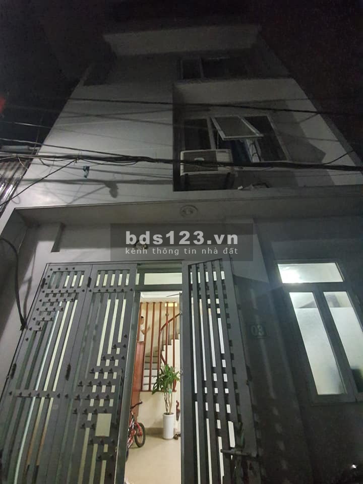 BÁN NHÀ THANH TRÌ – 46M2 X 4 TẦNG NHÀ ĐẸP Ở NGAY – NGÕ XE 3 GÁC TRÁNH – GIÁ CHỈ 2,6 TỶ