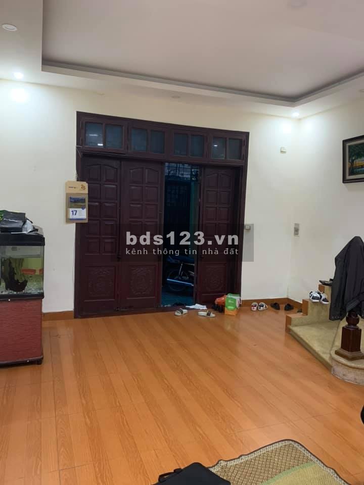 To và Dài nhà phố Vũ Tông Phan 70m2, 4 tầng, mặt tiền 5m, gần Ngã Tư Sở 5.35 tỷ