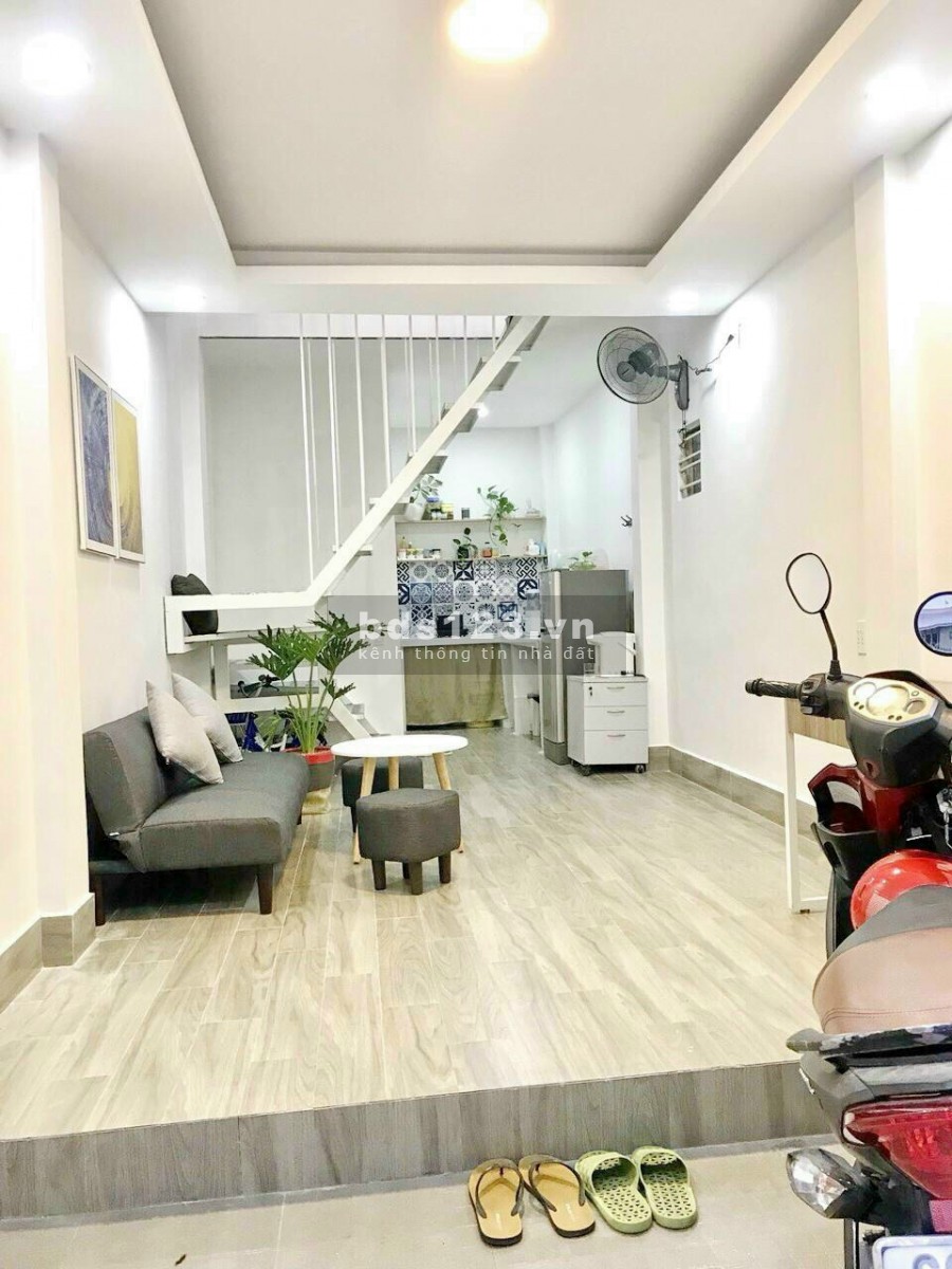 Nhà mặt tiền 2 tầng Đỗ Nhuận, P. Sơn Kỳ, Tân Phú. 4,5 tỷ