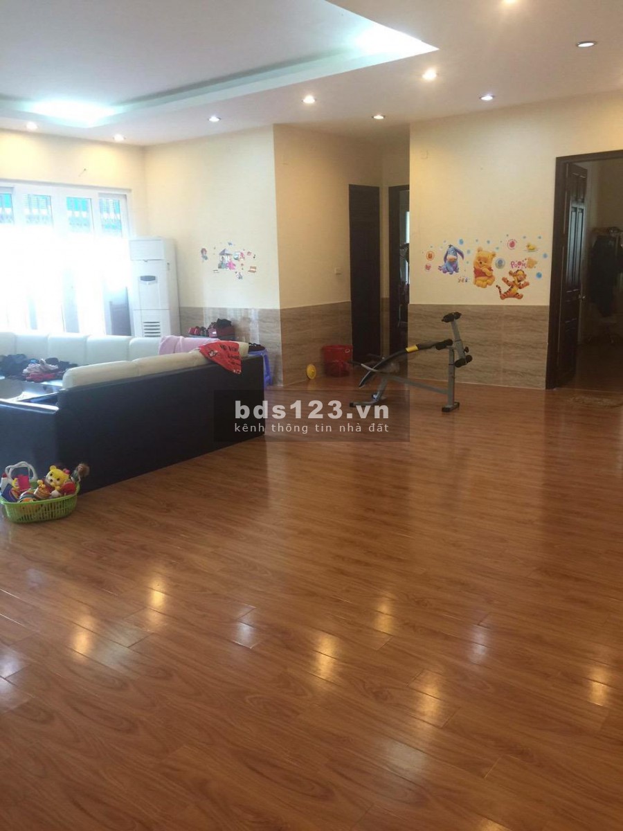 Cho thuê chung cư 282 Nguyễn Huy Tưởng 3 ngủ gần đủ đồ 11 triệu. Lh 0377983070