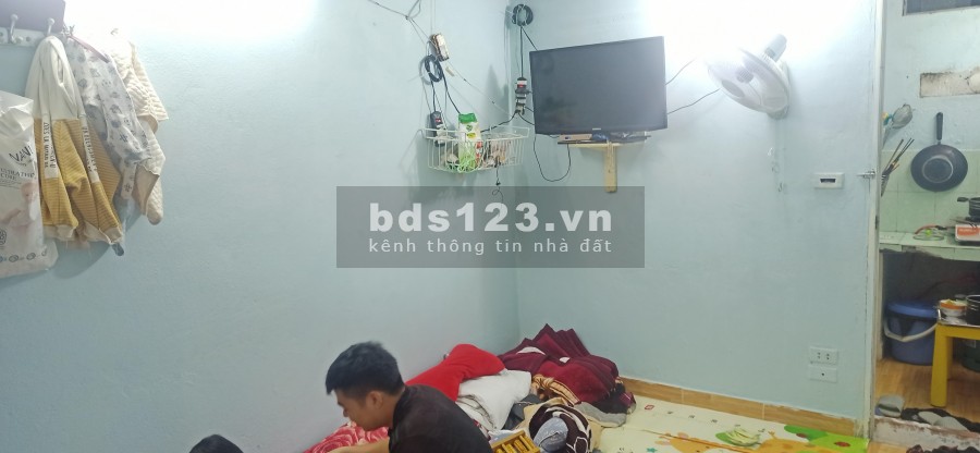 Bán Nhà Cấp 4 Tây Mỗ, 31M 2 phòng ngủ, 2 mặt thoáng ở vấn tốt giá 1,X tỷ