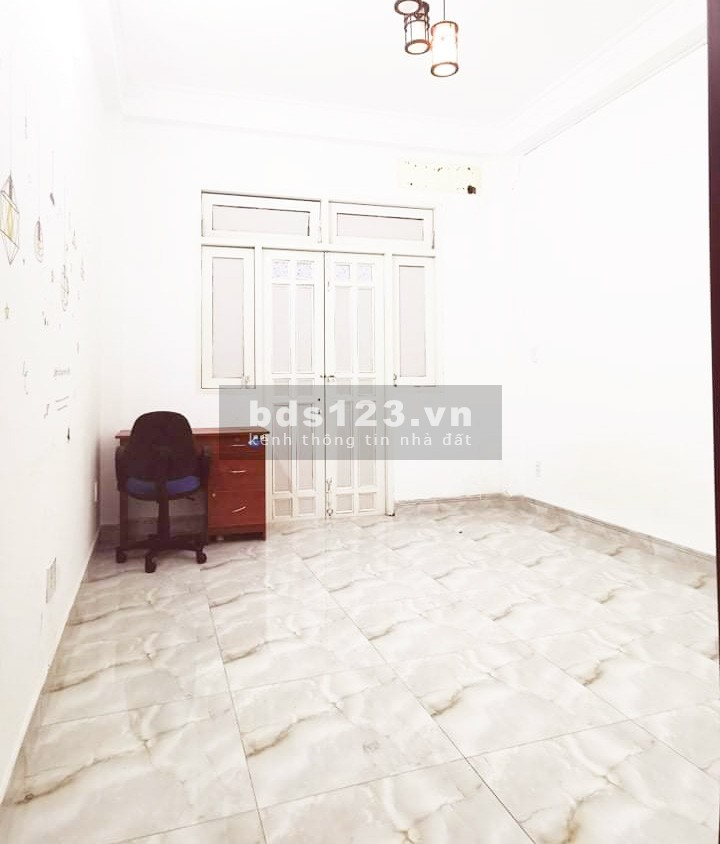 Dương Quảng Hàm, Gò Vấp, oto, 5 tầng, 44m2, giá 4tỷ35