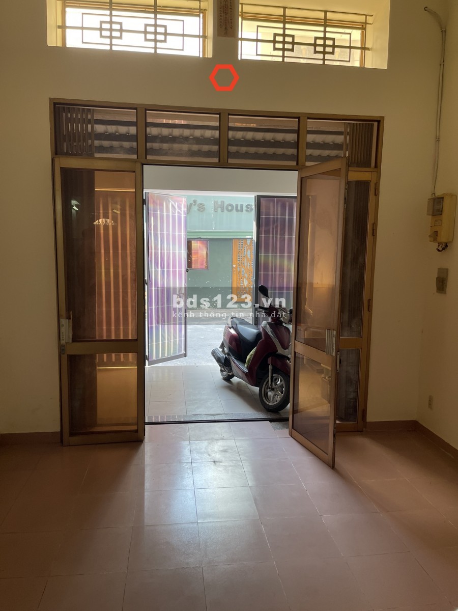HXH Nguyễn Hữu Cảnh 4x15m, trệt 3lầu, 5pn, Full ML.