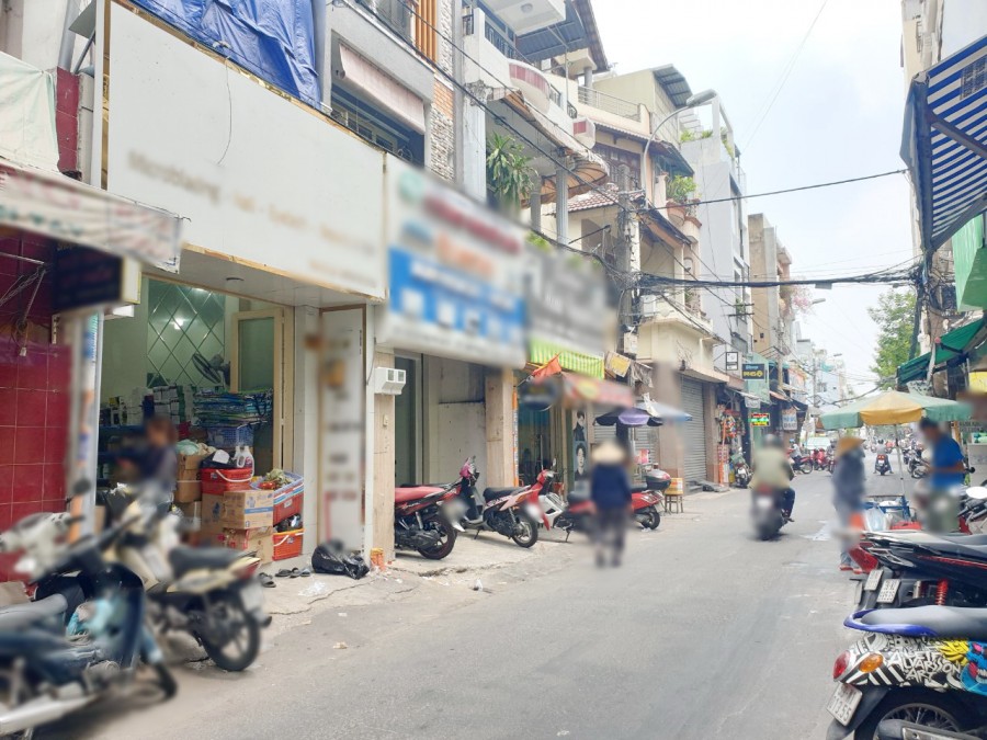 Nhà (2lầu/ST) mặt tiền kinh doanh đường Bà Hạt P6 Q10