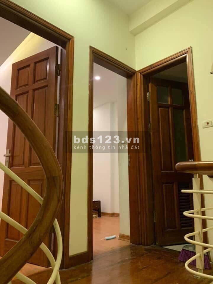 2.9 tỷ, nhà Lê Đức Thọ, 30m2, 5 tầng, 4 ngủ, 5m mặt tiền. LH: 0961139798