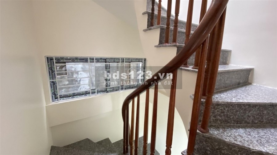 Bán nhà tại phố trần cung 40m2*4 tầng 2 mặt thoáng, ngõ trước nhà rộng 3m, giá 3,5 tỷ