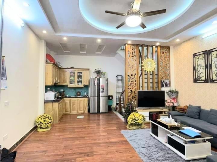 Bán nhà đẹp Hiếm phố Bạch Mai 35m 5 tầng