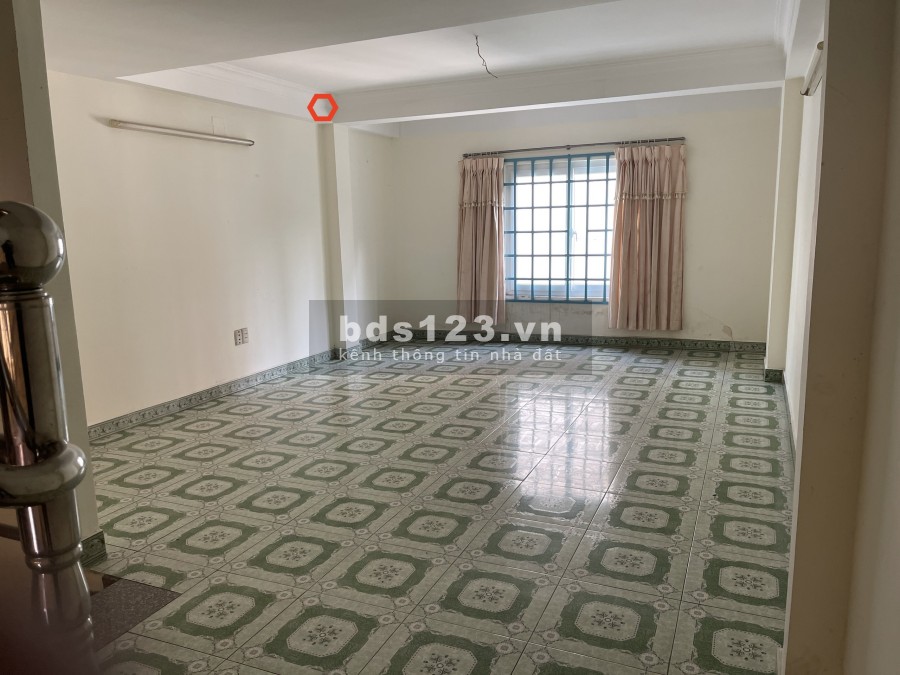 HXH Nguyễn Hữu Cảnh 4x15m, trệt 3lầu, 5pn, Full ML.