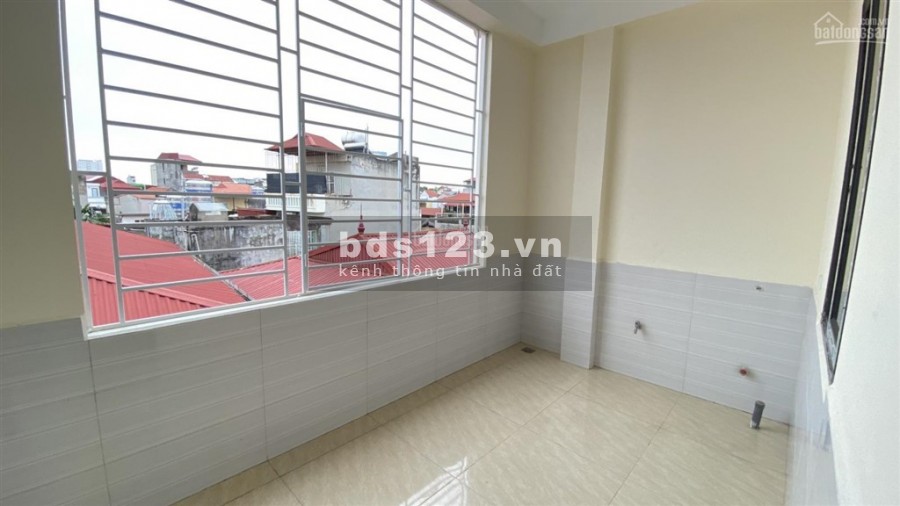 Bán nhà tại phố trần cung 40m2*4 tầng 2 mặt thoáng, ngõ trước nhà rộng 3m, giá 3,5 tỷ