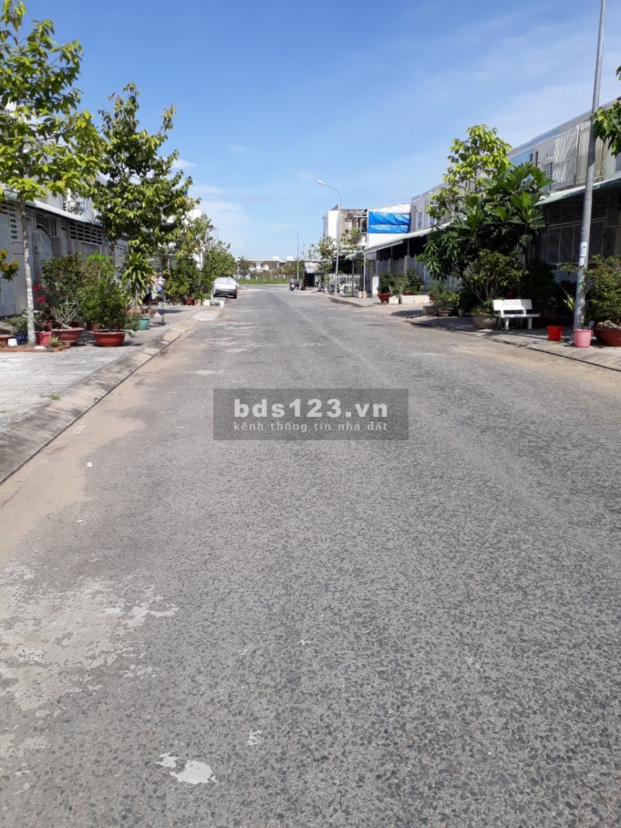 Cần bán gấp nền đất khu dân cư An Bình thành phố Rạch Giá Kiên Giang