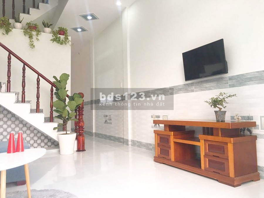 Bán nhà Quận 10, 36m2, giá rẻ nhất Q.10, chỉ 4 tỷ