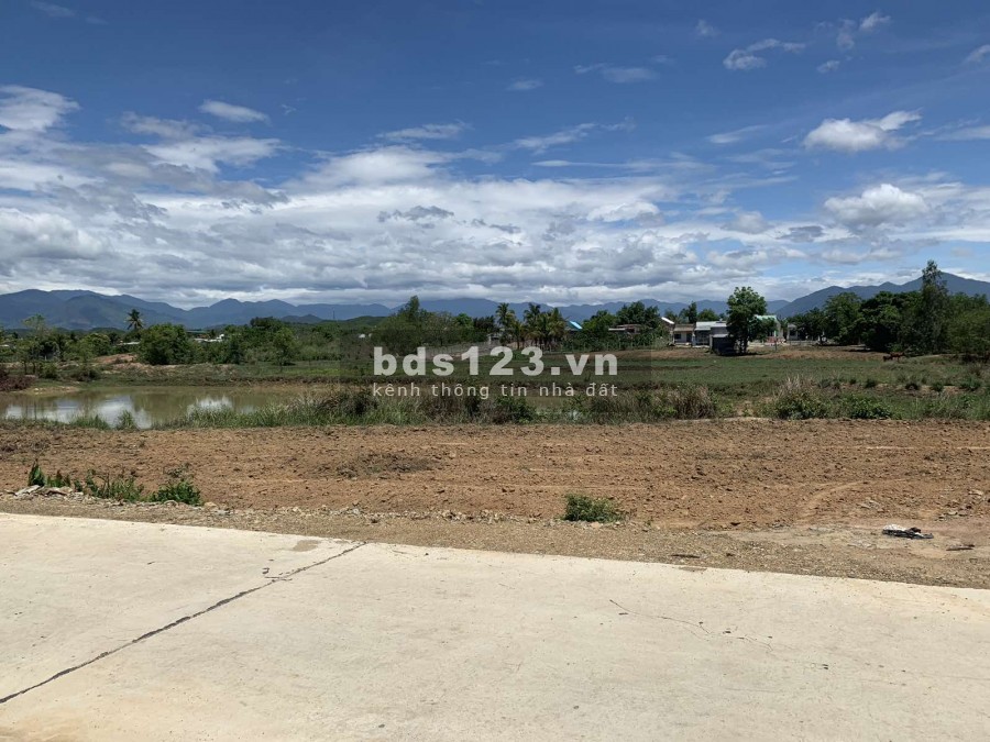Bán đất trang trại trung tâm xã DIÊN ĐỒNG quy hoạch full thổ cư diện tích lớn giá rẻ