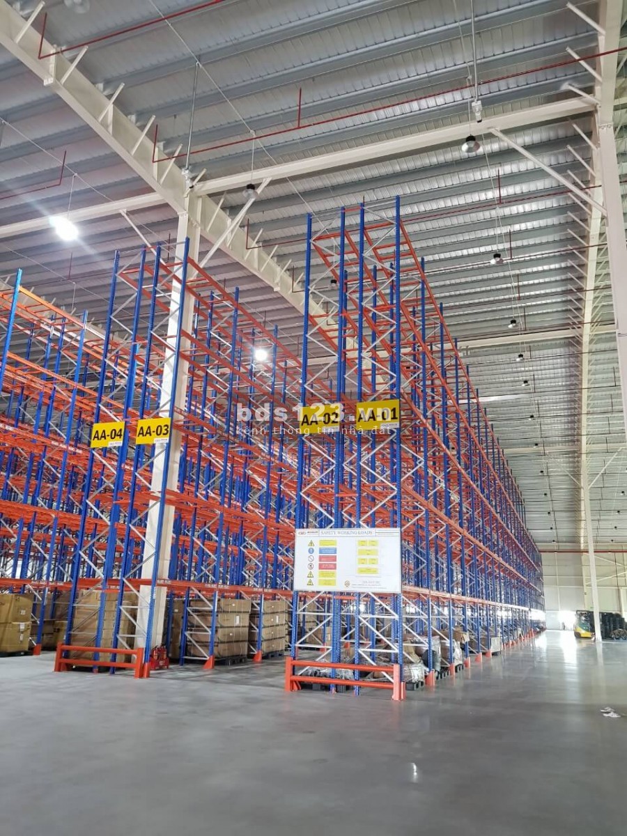 Bán kho xưởng 10.000m2, đã có sổ đỏ, tại Hà Huy Tập, Yên Viên, Gia Lâm