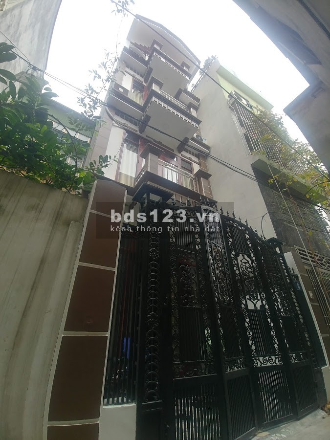 Bán gấp nhà 64m2, 4 tầng, mặt tiền 4.1m, cho thuê, để ở hết ý.