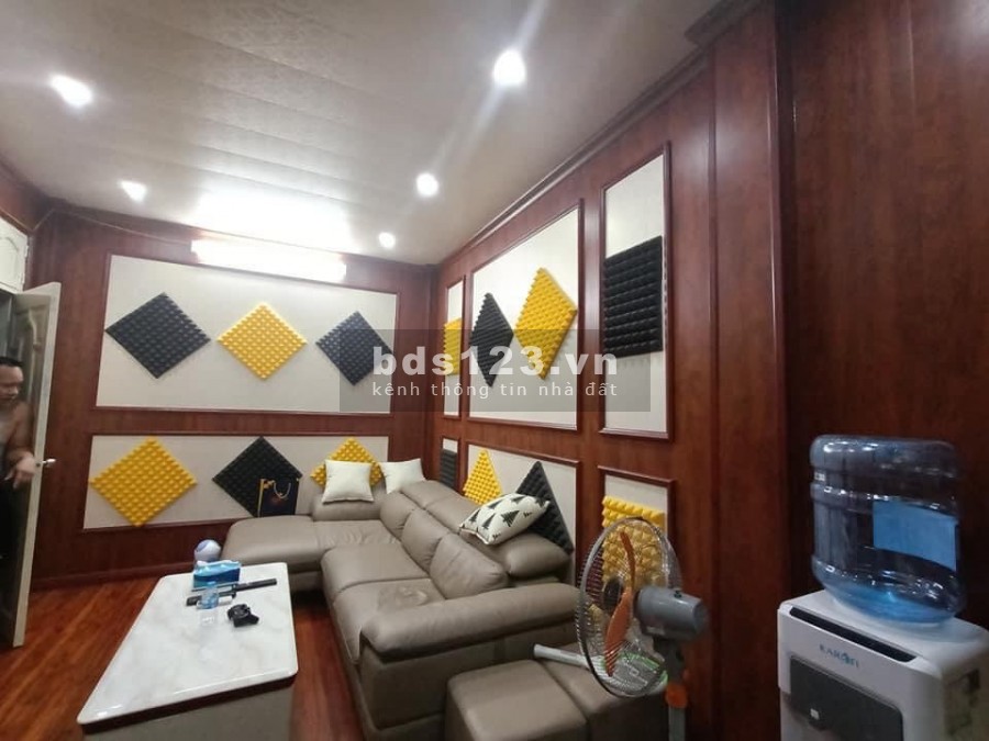 VIEW HỒ VỈA HÈ THÊNH THANG KINH DOANH SIÊU BẤT CHẤP GIÁ 7 TỶ