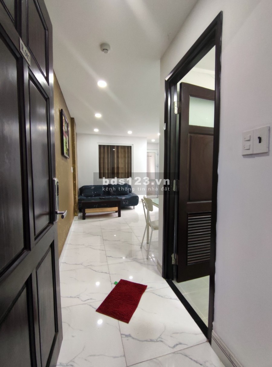 Căn hộ dich vụ 1PN, 2PN full nội thất cách sân bay 500m,
