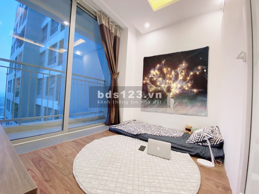 Bán căn hộ 52m2 Vinhomes Gardenia, Giá 2.0 tỷ (bao phí), LH: 0967839010