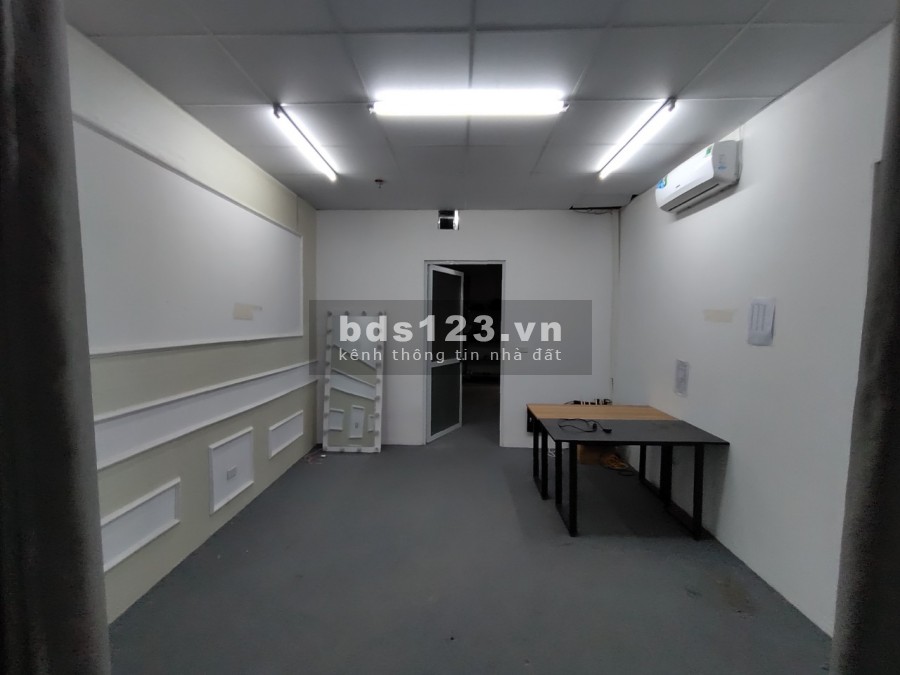 CHO THUÊ KHO TẠI 52 LĨNH NAM- HOÀNG MAI DIỆN TÍCH 1000m2