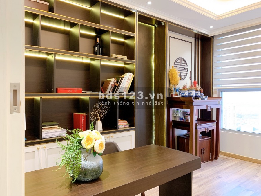 Bán nhanh căn 4PN 130m bên A1 Vinhomes Gardenia tầng trung view Hàm Nghi giá 5 tỷ