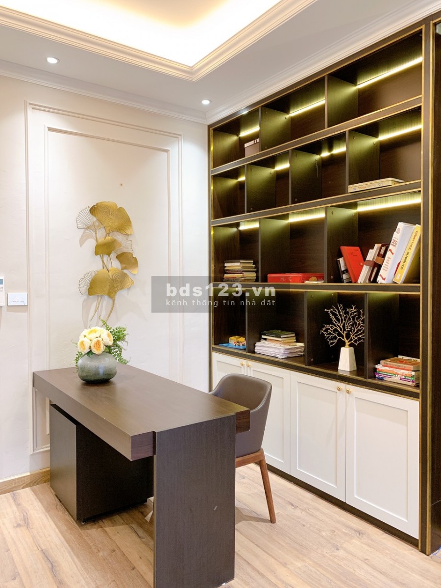 Bán nhanh căn 4PN 130m bên A1 Vinhomes Gardenia tầng trung view Hàm Nghi giá 5 tỷ