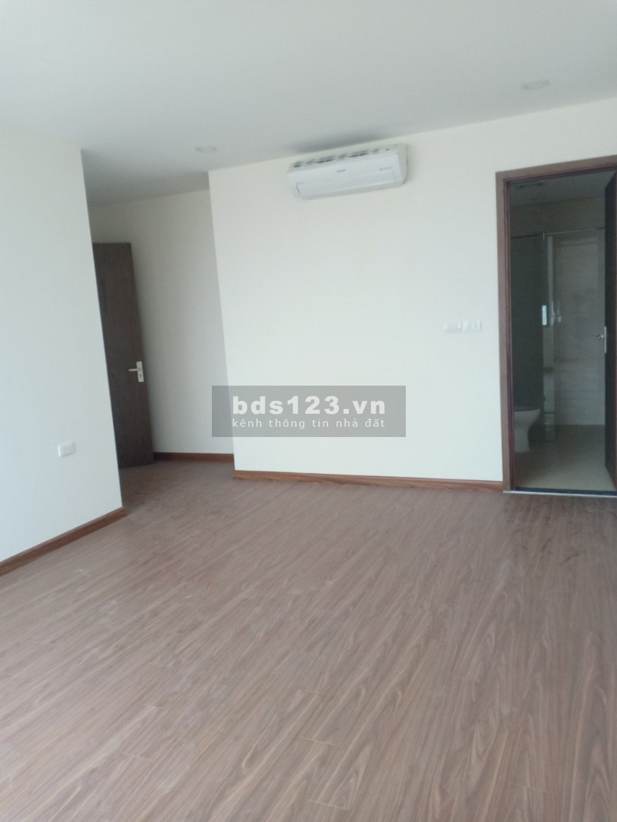 Gia đình không ở cần cho thuê căn hộ Eco Dream Nguyễn Xiển 3PN, đồ cơ bản
