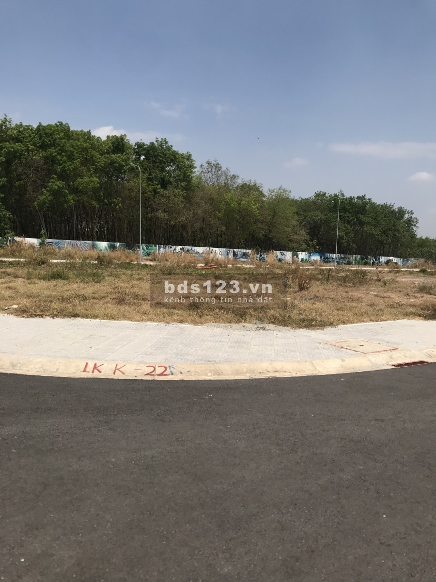 ĐẤT KHU ĐÔ THỊ CHỢ NHẬT HUY MẶT TIỀN QL 14 ( Nguyễn Văn Thành), SHR, full thổ cư