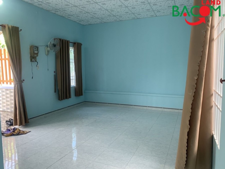 Nhà Tân Vạn, 93m2, sổ riêng thổ cư giá rẻ