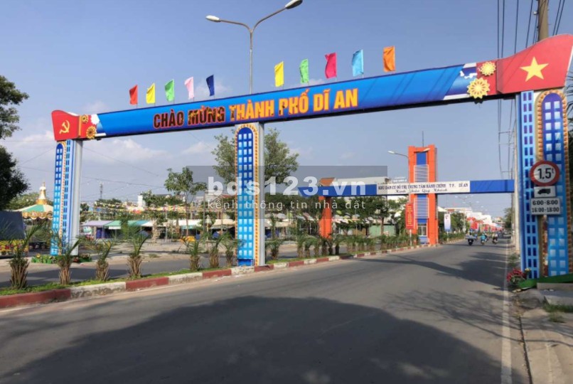 Nhà diện tích trong mơ Tp Dĩ An bán gấp