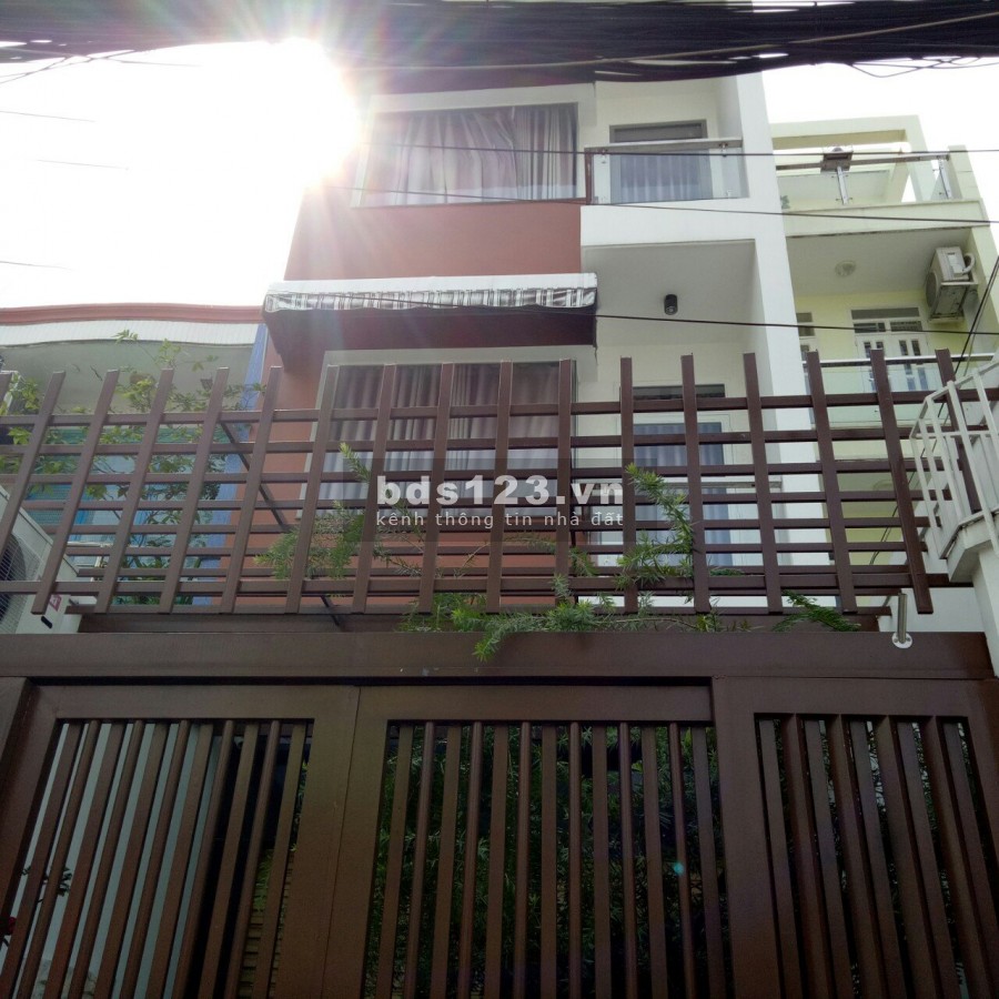 Bán Nhà HXT lê Trọng Tấn P. Tây Thạnh Quận Tân Phú dt 4.2x21.5m giá 9.5 Tỷ (TL)