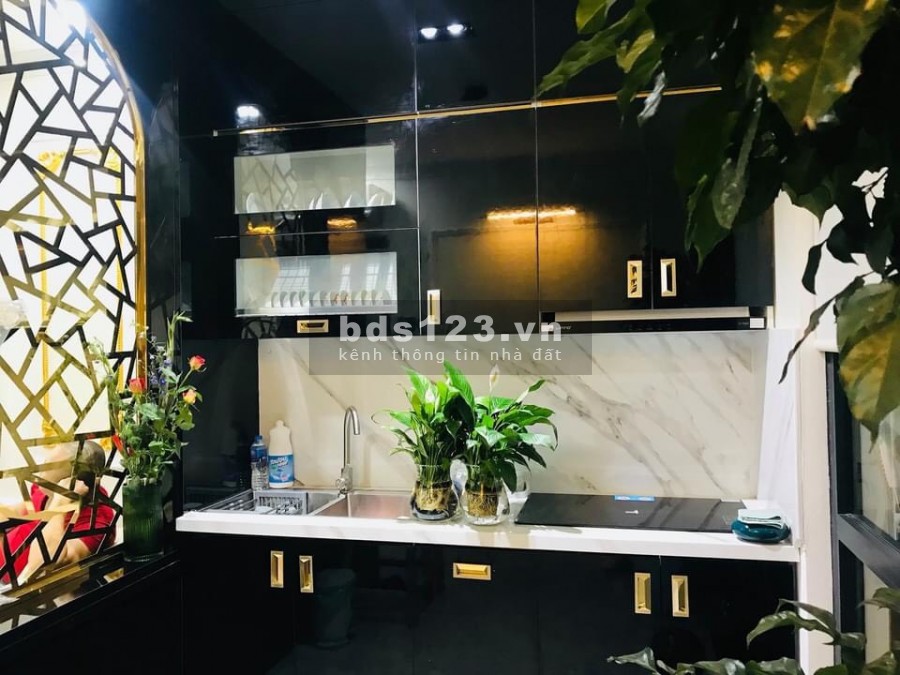 Cho Thuê Căn Hộ Chung cư GoldSeason 47 Nguyễn Tuân 2PN Full Đồ . LH 0376846789