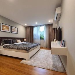 BÁN GẤP NHÀ YÊN HÒA- CẦU GIẤY, NỞ HẬU, BÃI ĐỖ Ô TÔ, 55m2x4TẦNG, MẶT TIỀN: 4,9m.