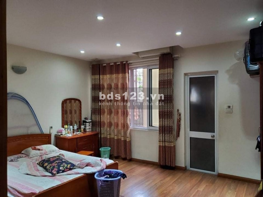 Mặt Phố Tây Sơn 110m2x5 tầng, Mặt tiền 5m, Kinh doanh đỉnh. LH: 0846 282 986.