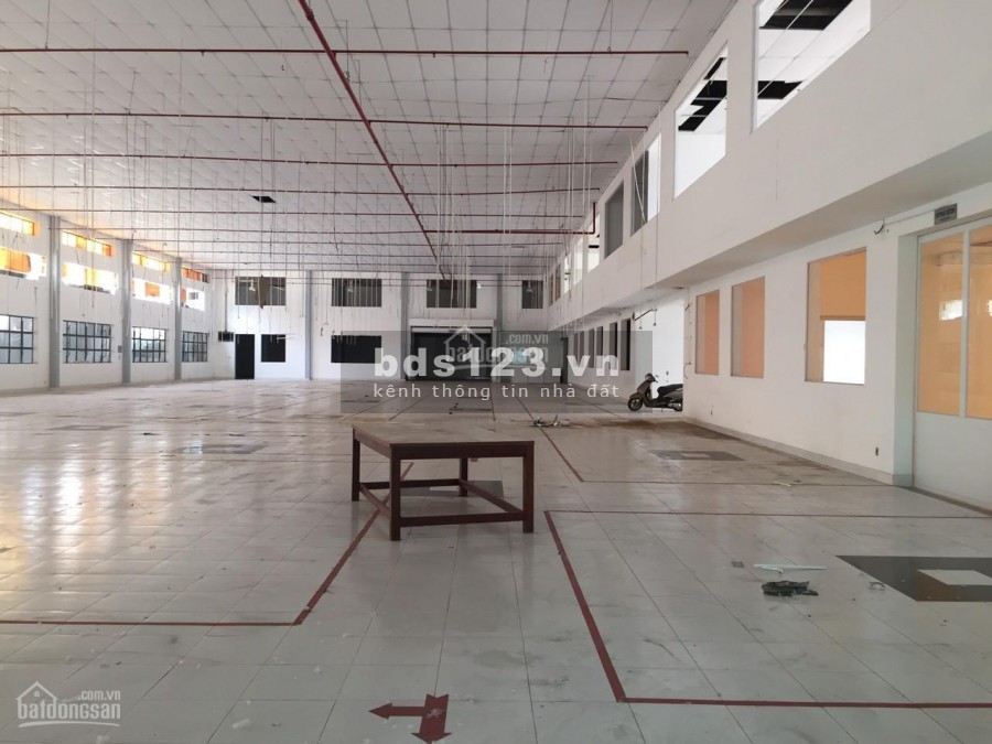 Cho thuê kho xưởng 4000m2 MT đường Gần DH Công Nghiệp 4 Q. Gò Vấp