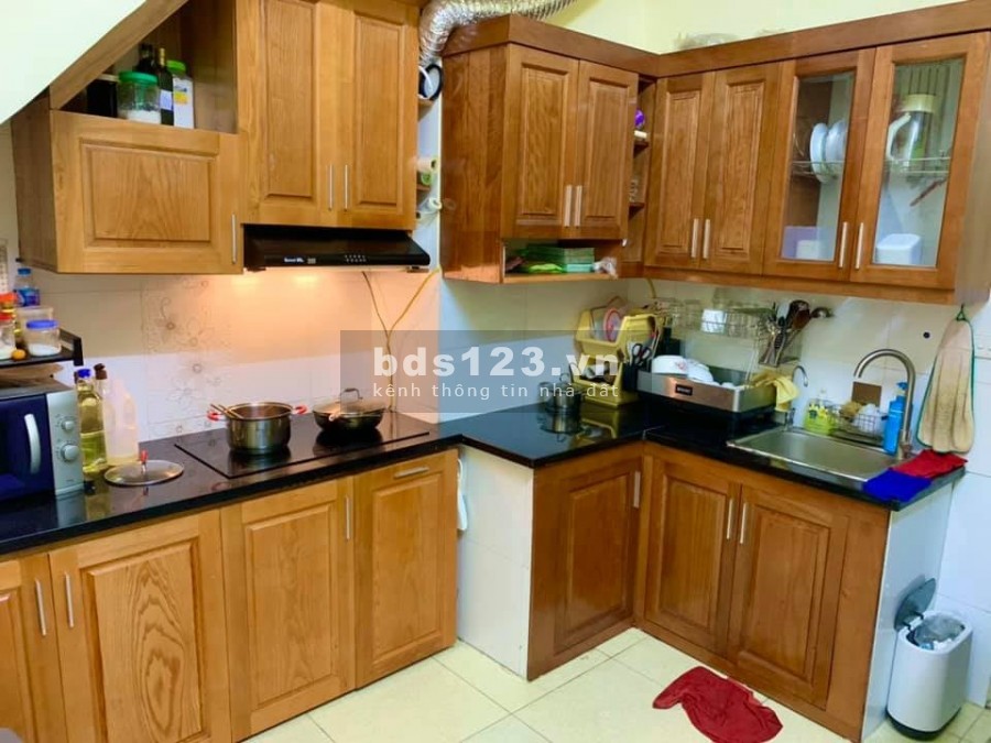 BOM TẤN – Khương Thượng 38m2 chỉ 3.2 tỷ, MT gần 4m.