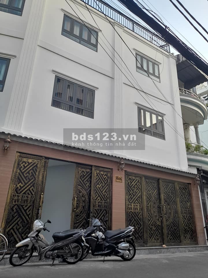 Hẻm kinh doanh- 56m2, 4 tầng BTCT, 4PN nhà cực đẹp F4,Q. Tân Bình giá chỉ 8 tỷ rưỡi.