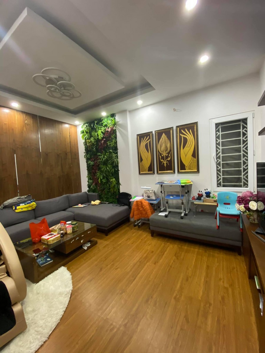 Bán nhà Nguyễn Ngọc Nại 35m2, 10m ra ô tô tránh 4.3 tỷ Thanh Xuân