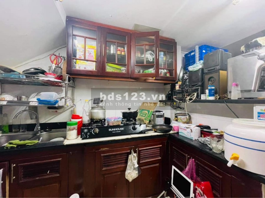 Bán nhà gần đường Phan Huy Ích, P15, Tân Bình, hẻm xe hơi, 2 tầng, 30m2, giá chỉ 2,95 tỷ.