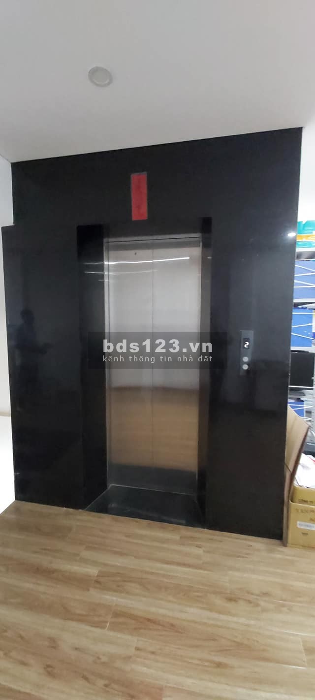 HÀ ĐÔNG 5 TẦNG THANG MÁY ĐƯỜNG TRƯỚC NHÀ 24 M GIÁ 13.5 TỶ
