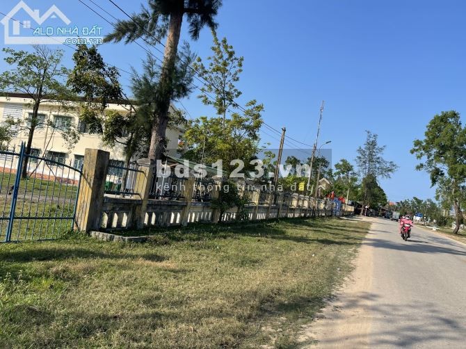 Đất đẹp mặt tiền đường 36m trung tâm Phú Bài giá đầu tư cực tốt