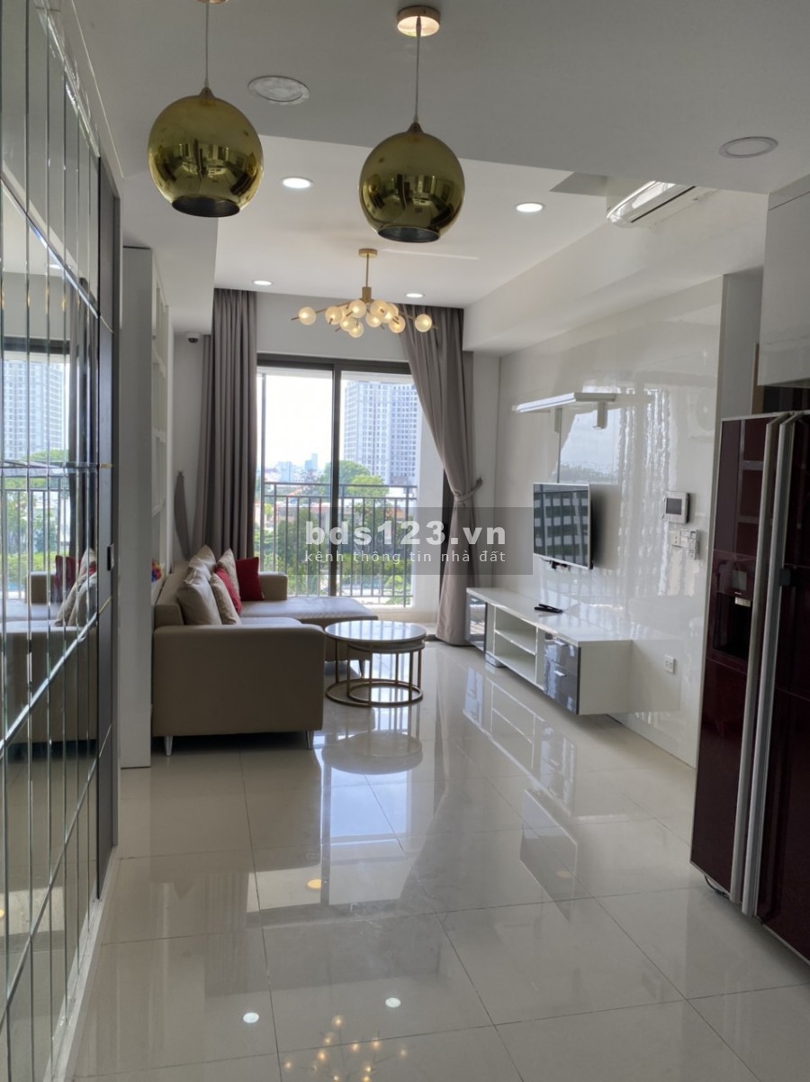 Cần bán gấp căn hộ Botanica Premier / căn góc 2PN /70m2 tầng trung view nhìn công viên /3.920 tỷ