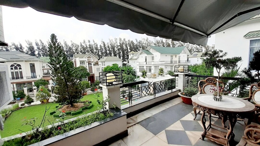 BÁN BIỆT THỰ CAO CẤP 270M2 VIEW SÔNG BÌNH CHÁNH 28.5 Tỷ