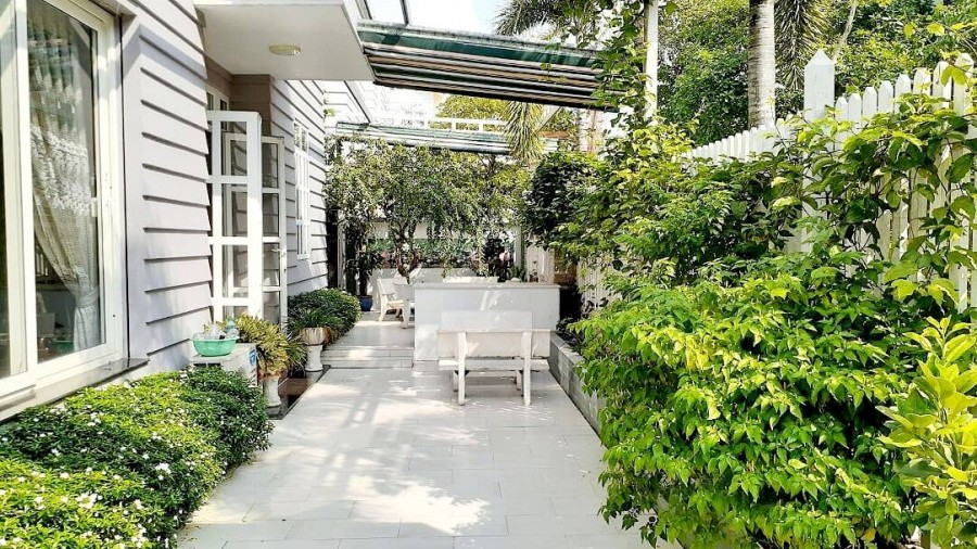 BÁN BIỆT THỰ CAO CẤP 270M2 VIEW SÔNG BÌNH CHÁNH 28.5 Tỷ