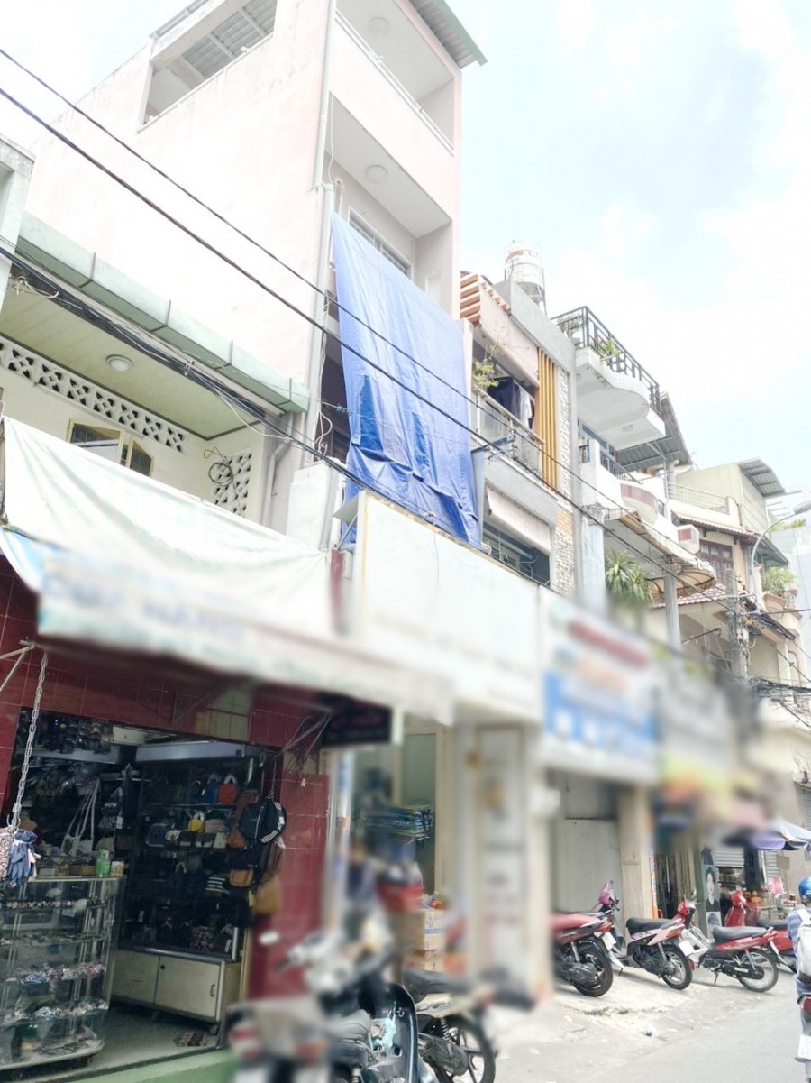 Bán nhà 2lầu/ST mặt tiền kinh doanh đường Bà Hạt P6Q10