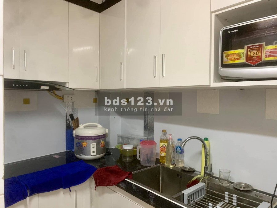 Bán nhà 3 tầng, 25m2, khu vực gần trung tâm chợ mơ, Bạch Mai.