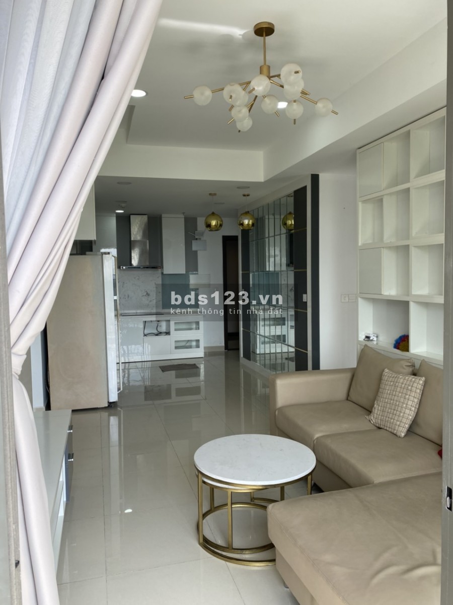 Cần bán gấp căn hộ Botanica Premier / căn góc 2PN /70m2 tầng trung view nhìn công viên /3.920 tỷ