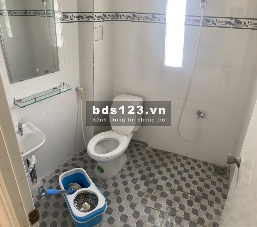 2 PHÒNG NGỦ sẵn máy lạnh. Liên hệ xem phòng: 0937396603 (Thiên)