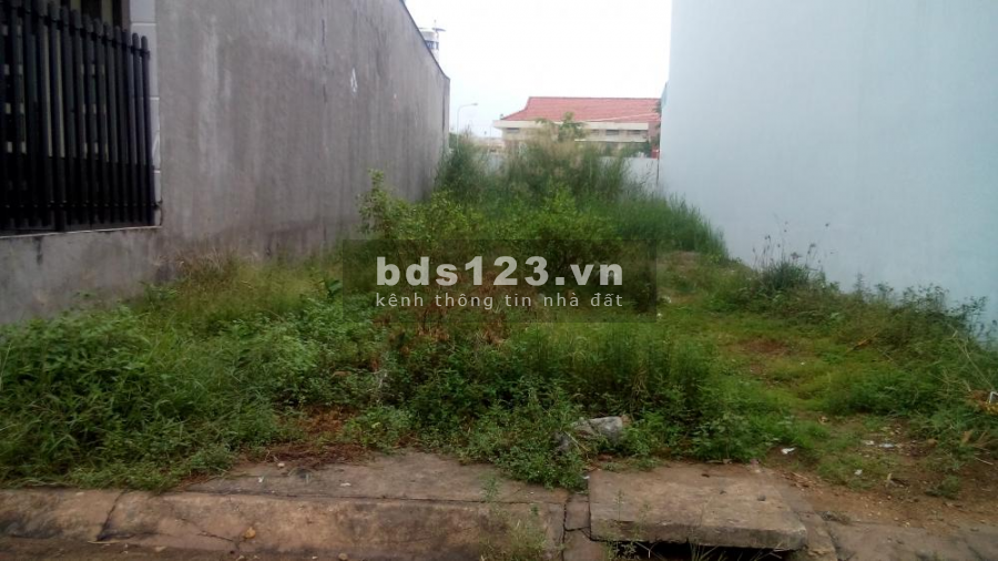 Phố Trần Phú, 60m2 đất, Phân Lô, 2 ô tô tránh nhau, mặt tiền lớn.