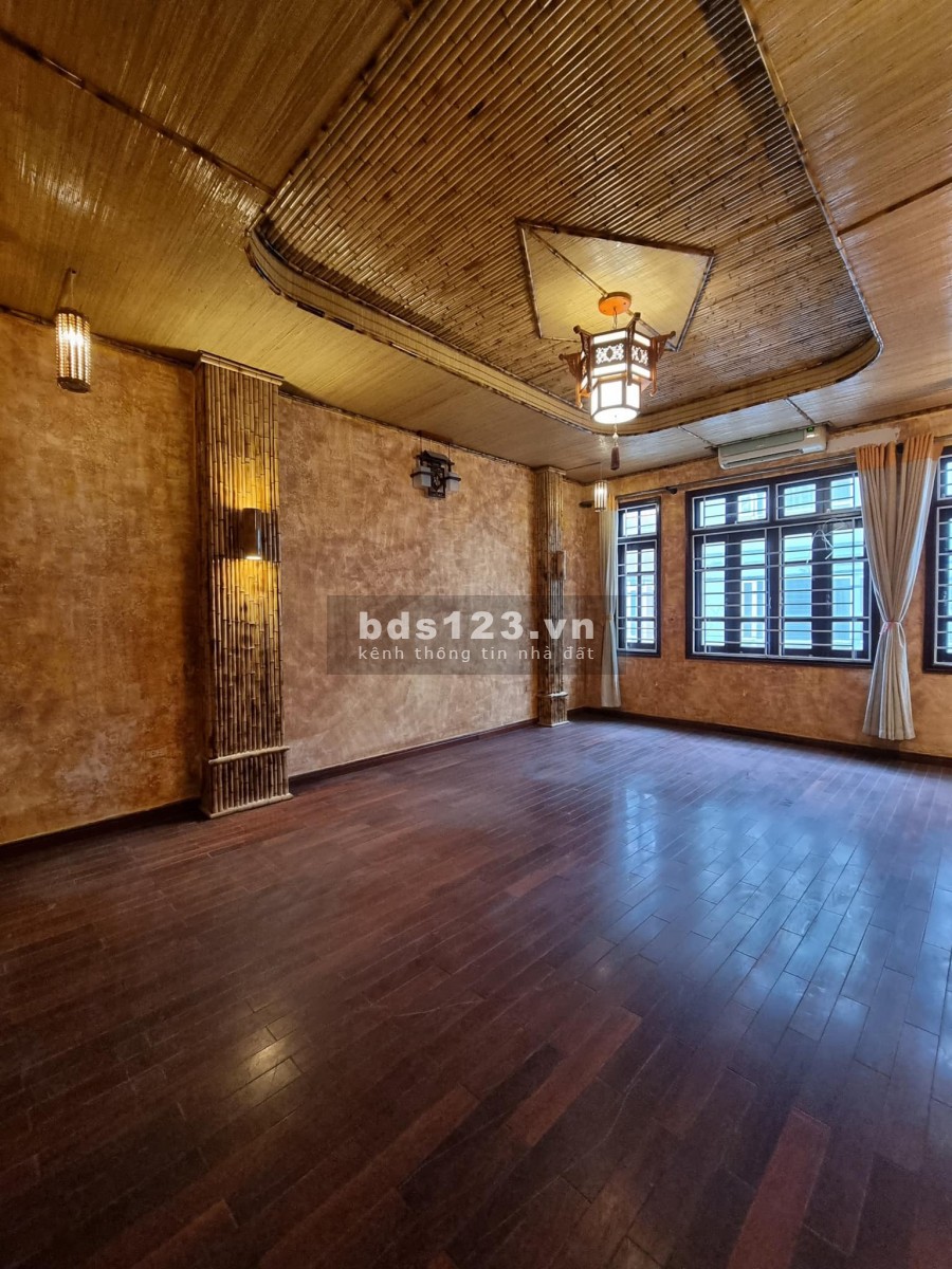 Bán nhà Phố Thiên Hiền, 3 ô tô tránh, vỉa hè, kinh doanh, 63m2, 6 tầng, thang máy, 16 tỷ.