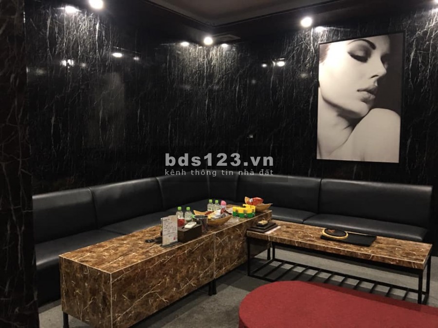 Bán nhà Phố Đào Tấn, ô tô, kinh doanh, 42m2, 5T, MT 5.6m, 9.5 tỷ.