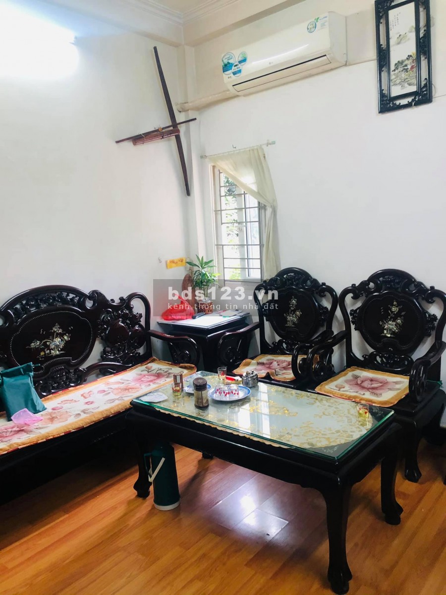 Bán Nhà Lê Trọng Tấn Thanh Xuân 2 Thoáng. 42m2 giá 5 tỷ.